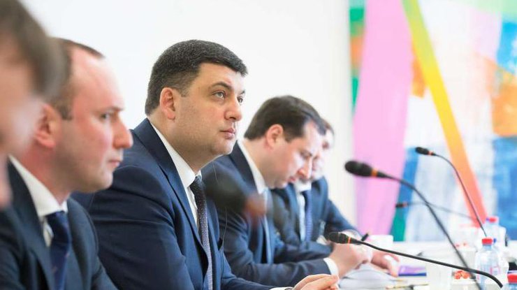 Гройсман обсудил реформы в Украине с заместителем Генсека НАТО