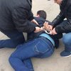 Под Киевом попался полицейский на крупной взятке (фото)