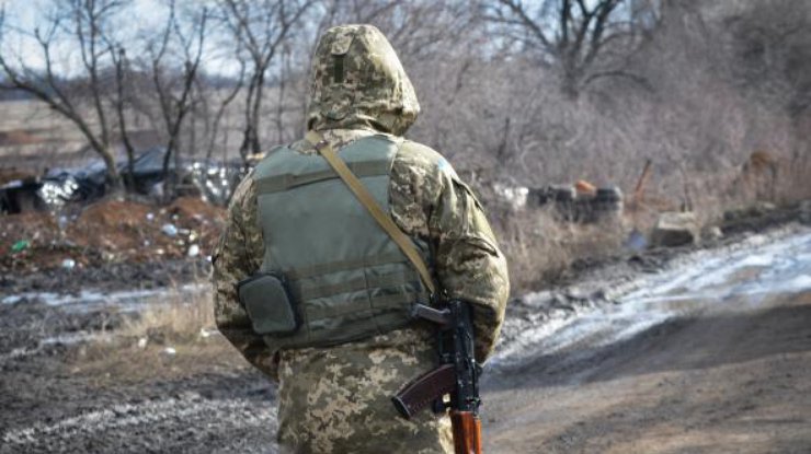 На Донбассе 7 военных Украины получили ранения