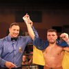 Украинский боксер Деревянченко нокаутировал очередного соперника (видео)