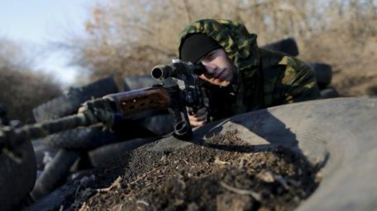 Снайперы обстреливали опорные пункты вблизи Трехизбенки