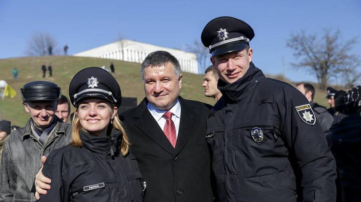 Полиция появится в Борисполе, Житомире и Черновцах. Фото facebook.com/police.gov.ua/