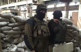 Под Авдеевкой военные отбивают атаки боевиков. Фото: Роман Бочкала