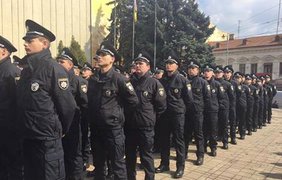 В Черновцах сегодня начала работу патрульная полиция. 