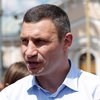 Кличко раздал квартиры родственникам погибших на Донбассе