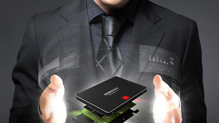 Компания Samsung начали продажи емких SSD накопителей PM1633a