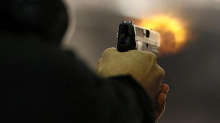 Адхамов входит в муниципальный совет "Финляндского округа" от "Единой России"
