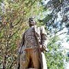 В Запорожской области продали памятник Кирову через интернет