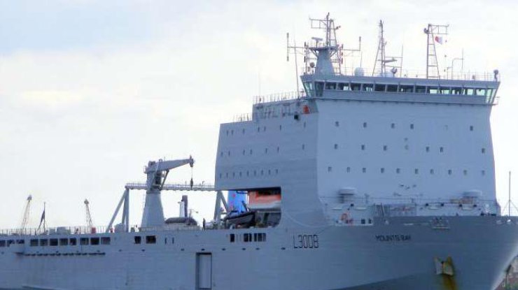Mounts Bay задействуют в поддержку международной операции против перевозчиков мигрантов