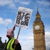 В Лондоне демонстранты требуют отставки Дэвида Кэмерона (фото)