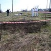 На Донбассе обнаружили братскую могилу боевиков