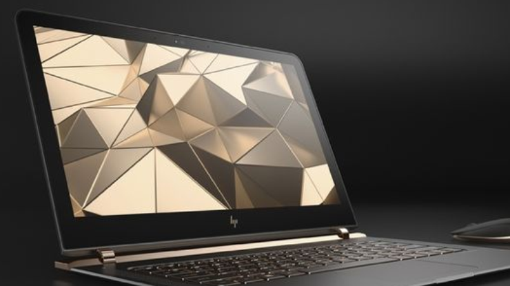 Самый тонкий в мире ноутбук появится в продаже 13 мая 