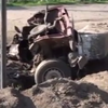 На Херсонщині вибухом автомобіля вбило людину (відео)