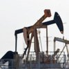 Нефть подорожала после обвала