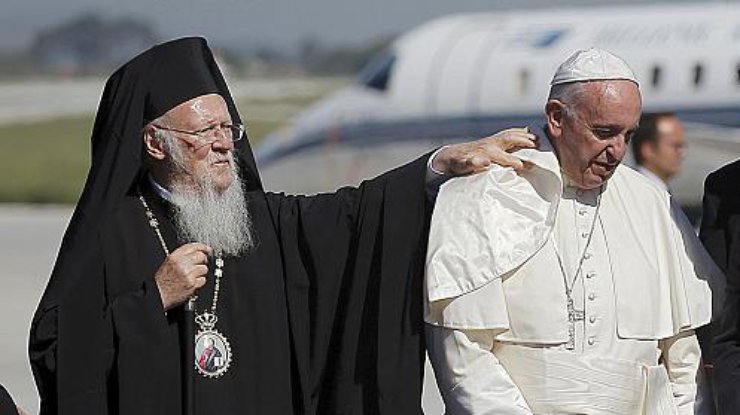 Папа Римский прибыл на Лесбос