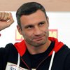 Виталий Кличко пробежал на благотворительном полумарафоне (видео)