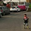 Четырехлетний малыш проехал 500 километров на роликах