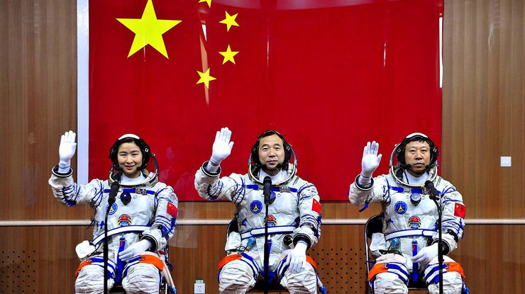 Власти Китая готовят космический зонд к отправке на Марс