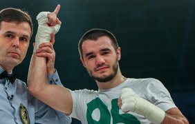 23 апреля в киевском Дворце спорта Денис Беринчик провел четвертый бой