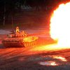 На Донбассе боевики жгут танки в знак протеста 