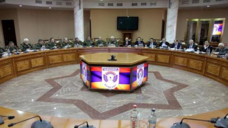 В Минобороны Армении не подтвердили информацию о прекращении огня 