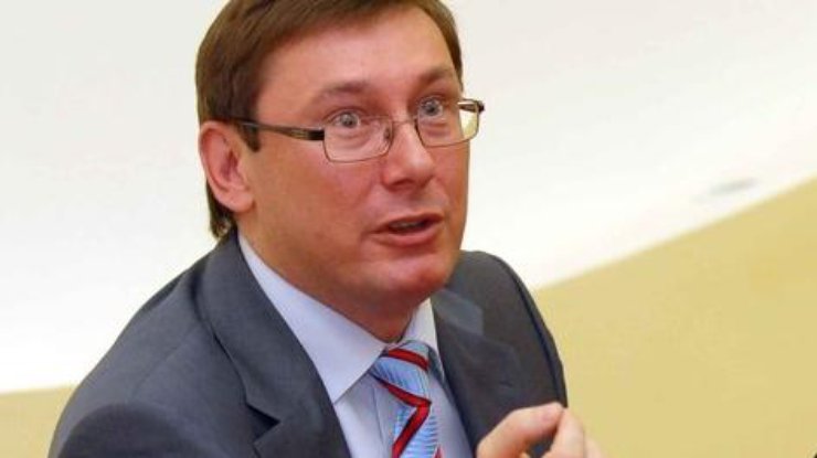 Народного депутата вызвали в суд