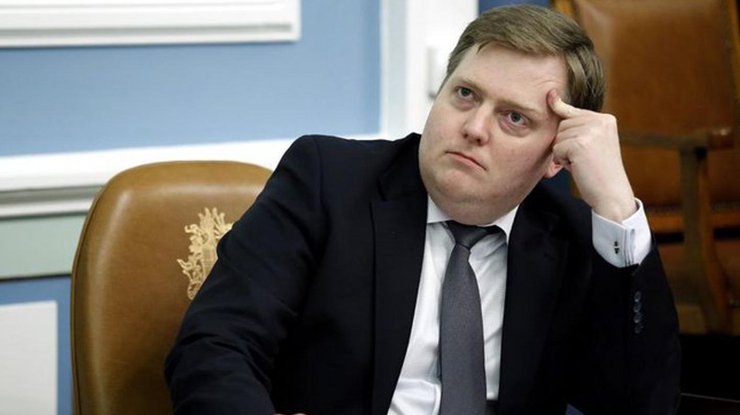 Премьер-министр Исландии Сигмундур Гюннлёйгссон