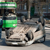В Харькове автомобиль  Lanos перевернулся на крышу (фото)