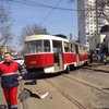 В Харькове трамвай протаранил ВАЗ (фото)