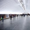 Станция метро "Осокорки" перекрыта из-за падения человека на рельсы