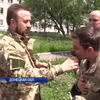 На передовую Донбасса к бойцам приехали священники 