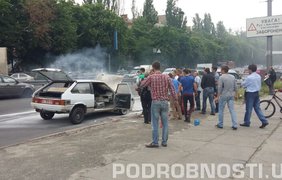 В Киеве сгорело авто