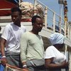 Нелегальные перевозчики мигрантов зарабатывают миллиарды евро - Интерпол