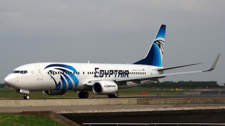 С борта пропавшего самолет EgyptAir поступал сигнал бедствия