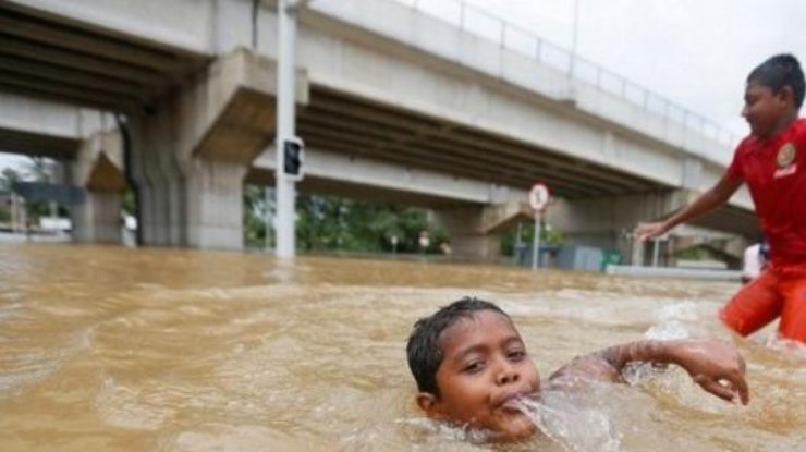 Из-за наводнения погибли жители Шри-Ланки 