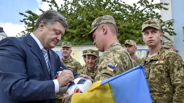 В ближайшее время Донецк вернется под украинский суверенитет - Порошенко