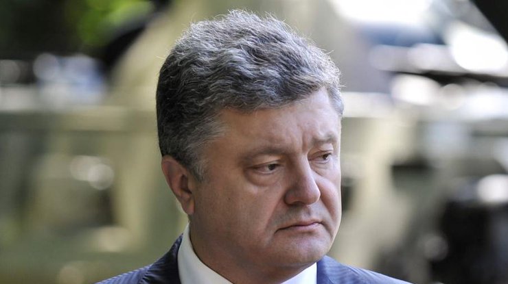 Порошенко в Твиттере поздравил Александра Ван дер Беллена с победой на выборах