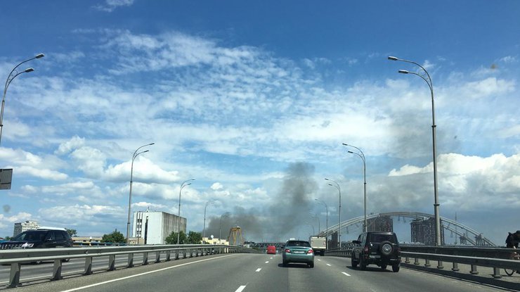 В Киеве произошел пожар
