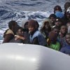 Три тысячи мигрантов спасли у берегов Ливии