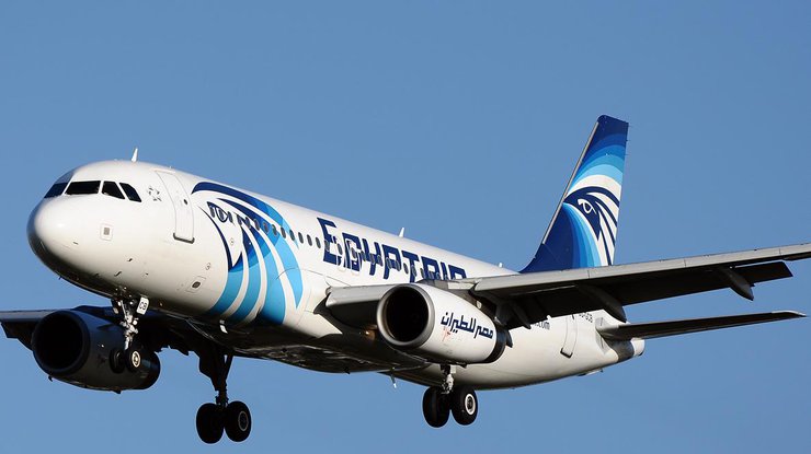 EgyptAir сообщал о нагреве кабины за несколько минут до крушения