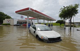 Наводнение в Техасе забрало уже две жизни