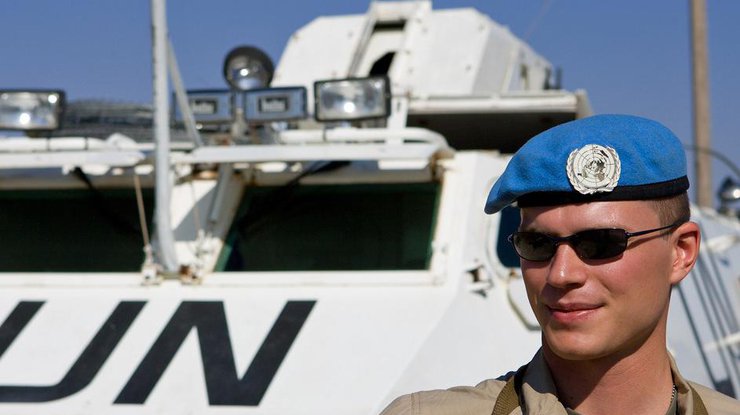 Представителей ООН обстреляли в Мали 