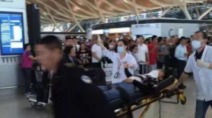 В аэропорту Шанхая прогремел взрыв 