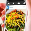 Ученые объяснили тягу фотографировать еду для Instagram