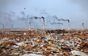Окрестности мусоросжигающего завода в Бангладеш