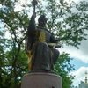  В Полтаве изувечили памятник Ивану Мазепе (фото)