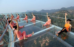 Китайцы готовятся ко Дню йоги 