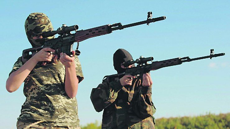 Красногоровку и Марьинку обстреляли снайперы