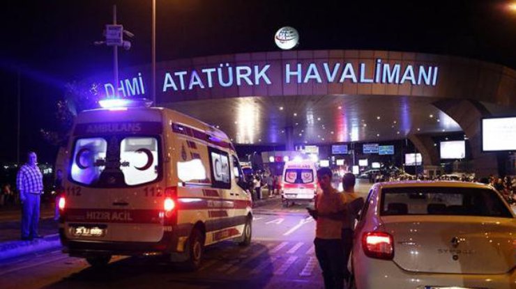 Появился список всех погибших в кровавом теракте в Стамбуле 