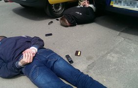 В центре Житомира задержаны полицейские-наркодилеры
